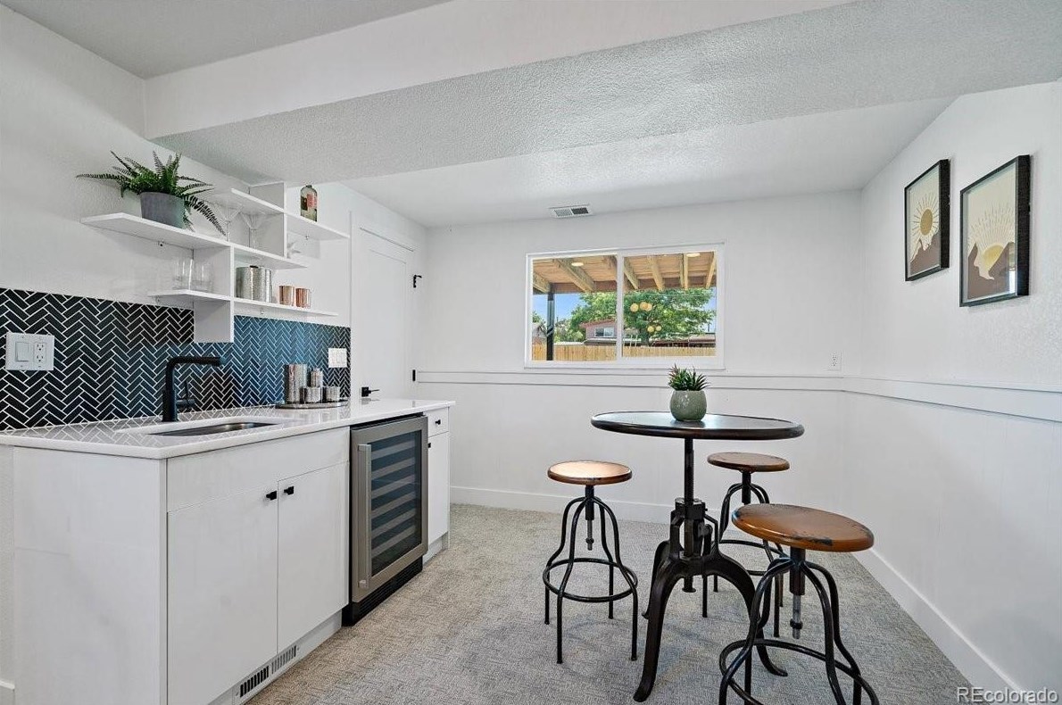 6060 Ames St, Arvada CO  80003-5214 exterior