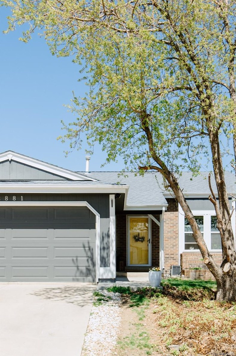 8881 Cooper Ave, Littleton, CO 80128-4018