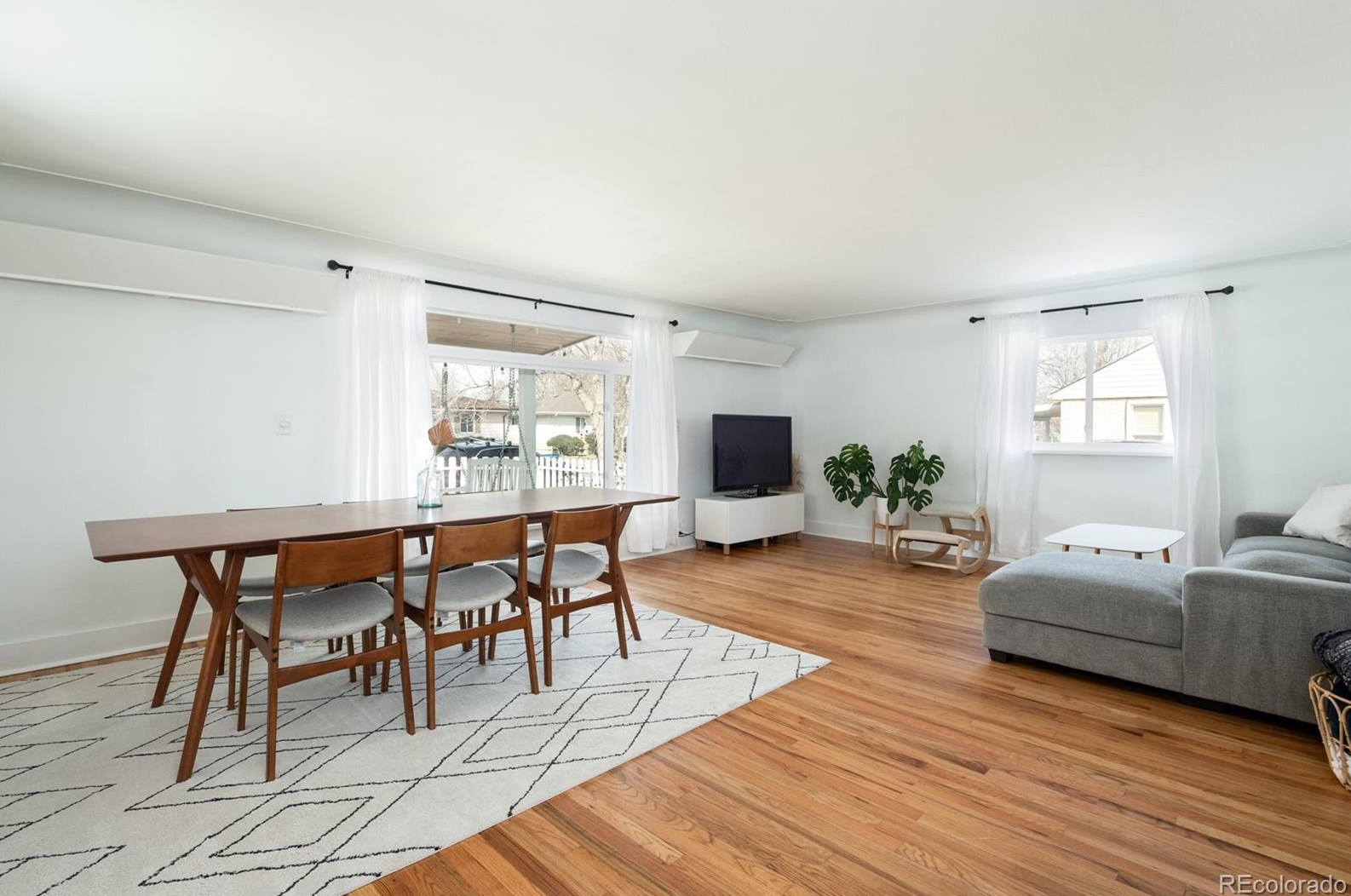 4898 S Sherman St, Englewood, CO 80113