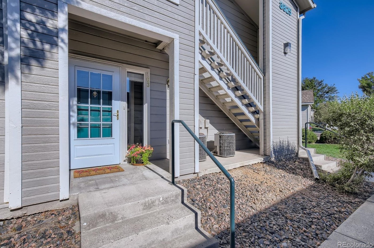 3825 Canyon Ranch Rd, Littleton, CO 80126-6065