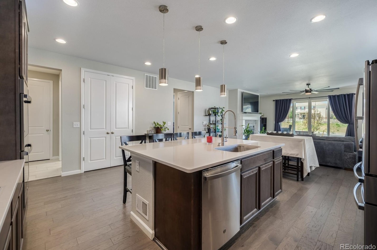 2547 Hillcroft Ln, Castle Rock CO  80104 exterior