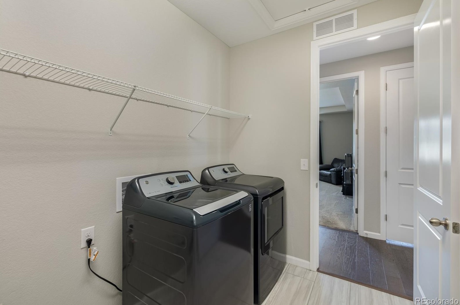 2547 Hillcroft Ln, Castle Rock CO  80104 exterior