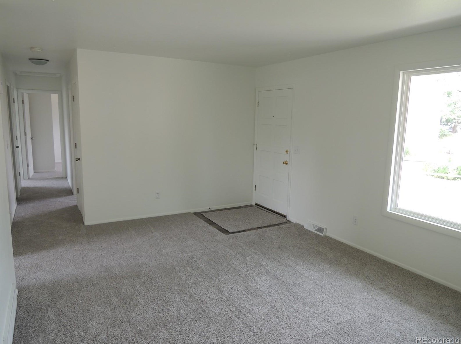 15077 Stanford Dr, Denver, CO 80015-1315