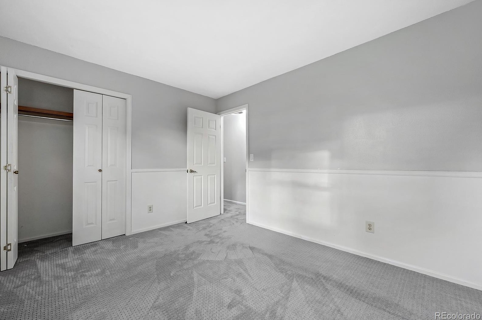 8137 Downing St, Littleton CO  80122-8306 exterior