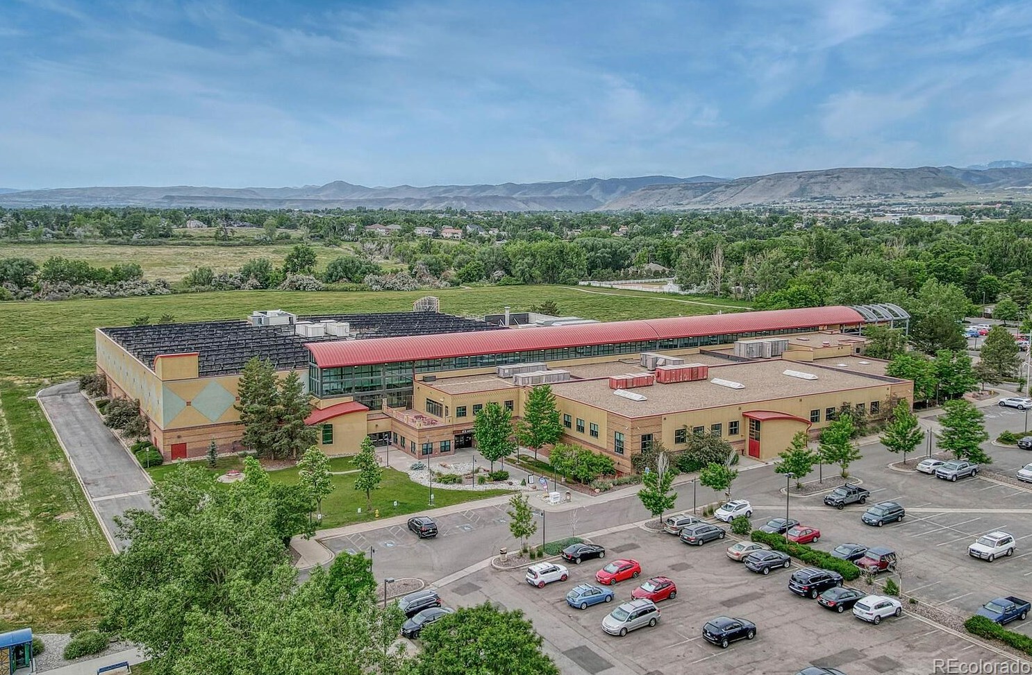 6832 Swadley Ct, Arvada CO  80004-2562 exterior