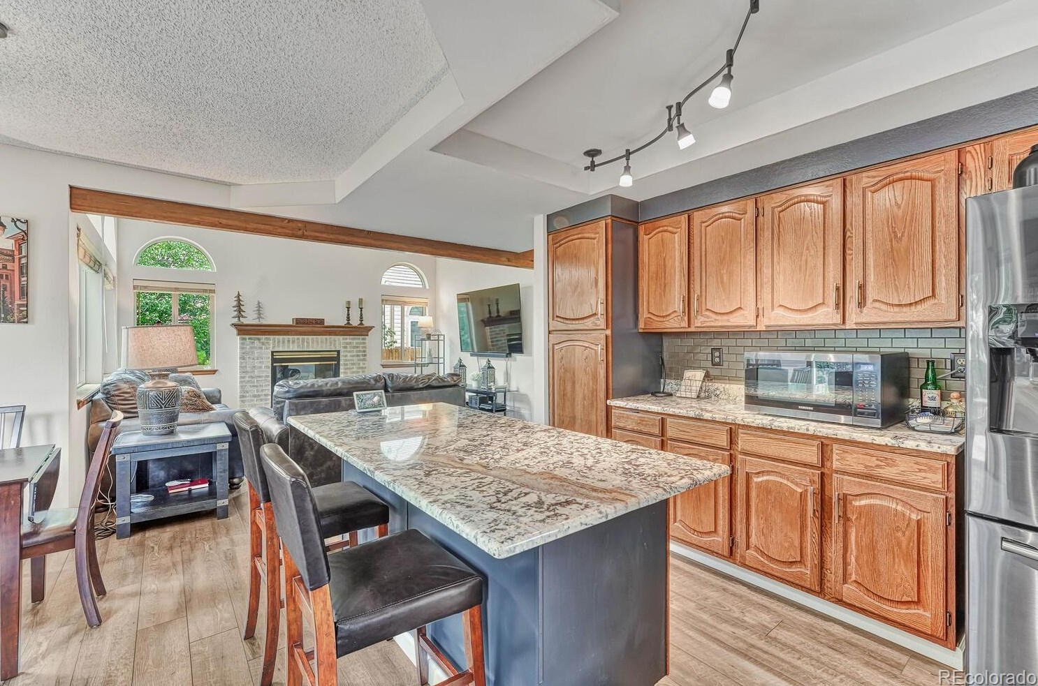 6832 Swadley Ct, Arvada CO  80004-2562 exterior