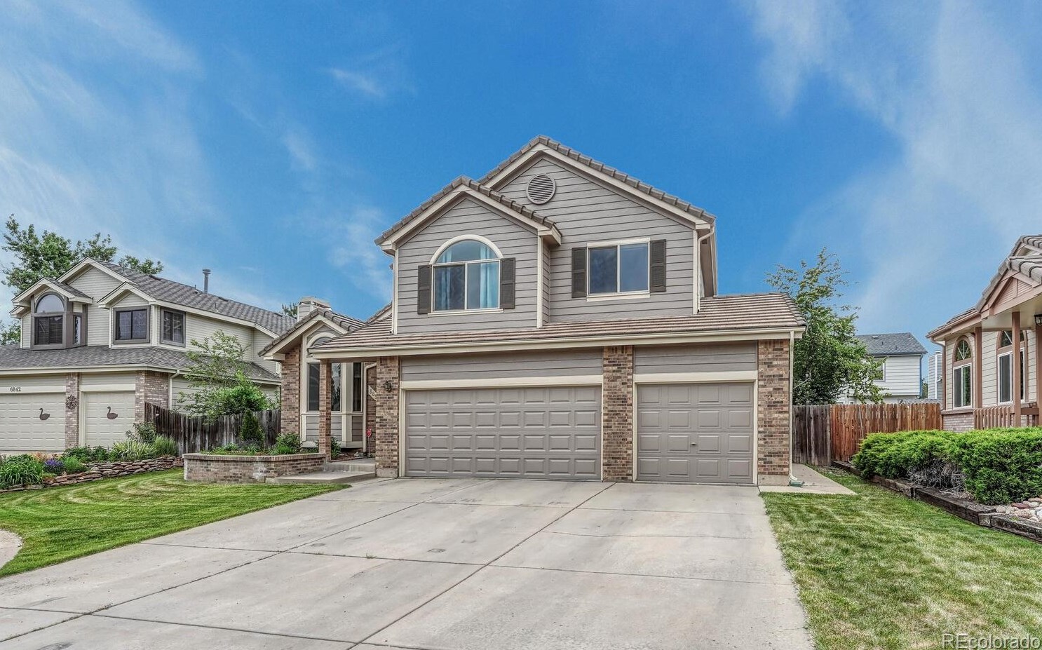 6832 Swadley Ct, Arvada, CO 80004-2562