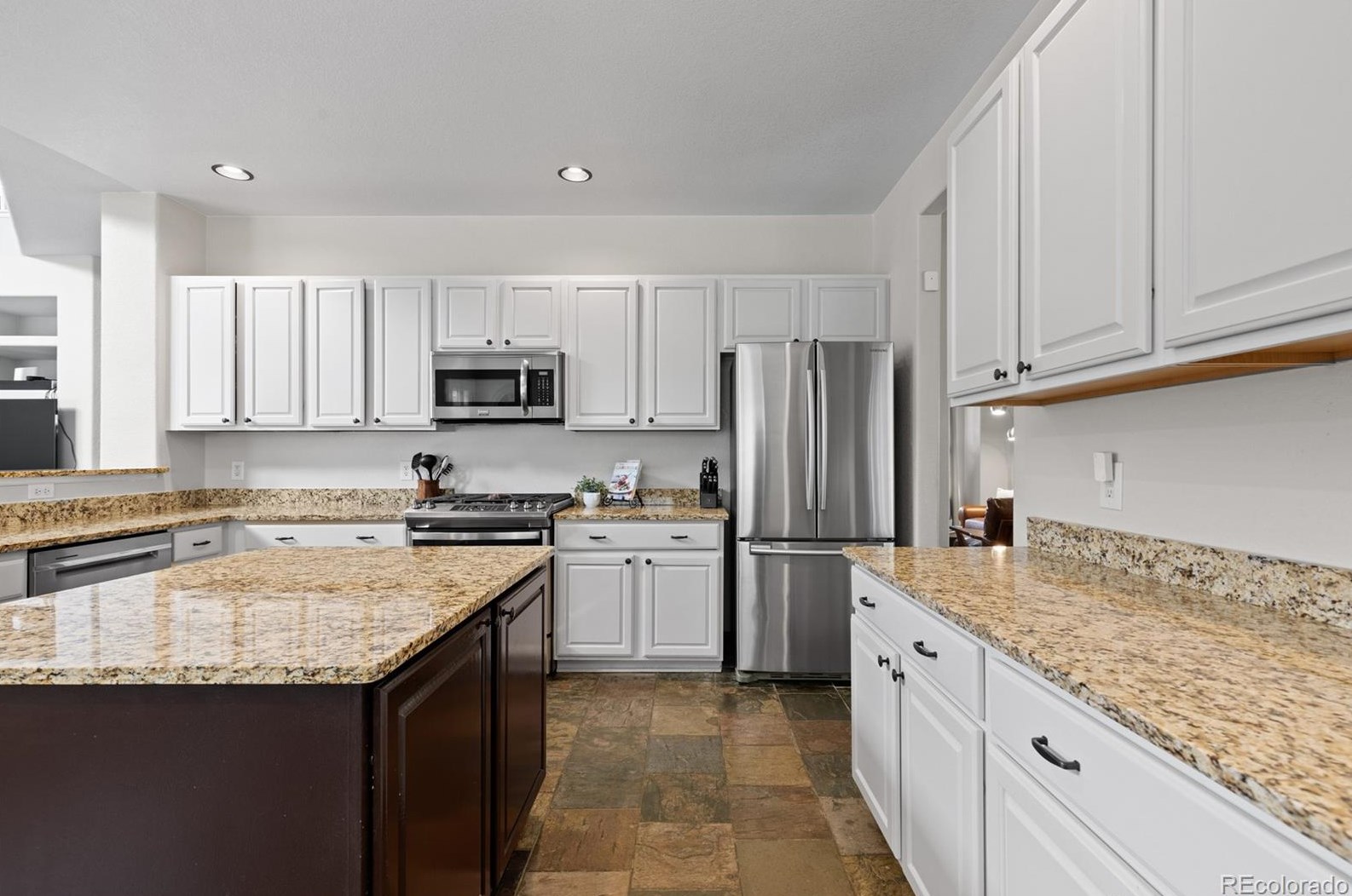 8155 Briar Cliff Dr, Castle Rock CO  80108-8215 exterior