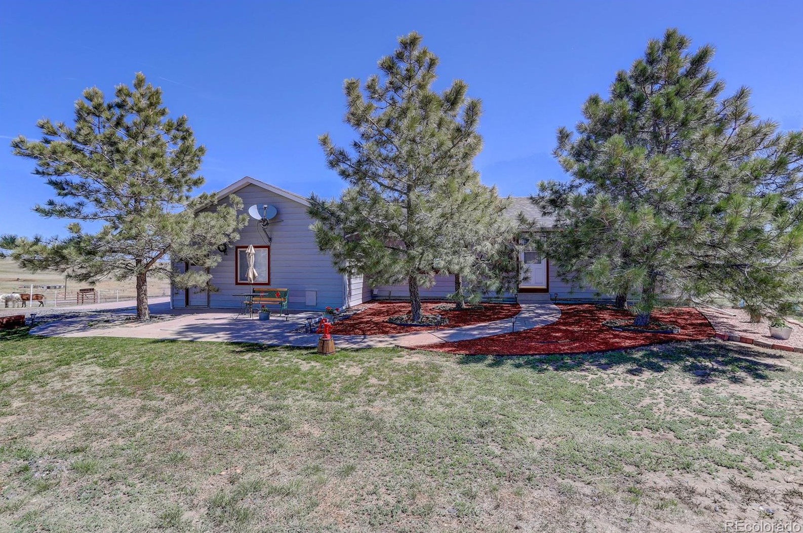 9330 Sun Country Dr, Elizabeth, CO 80107