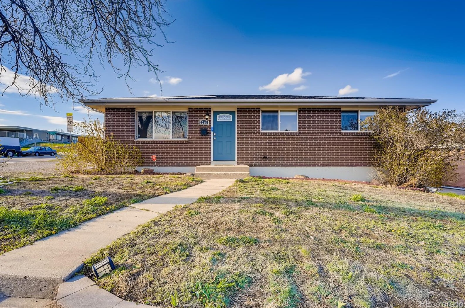 3291 W Radcliff Dr, Englewood, CO 80110