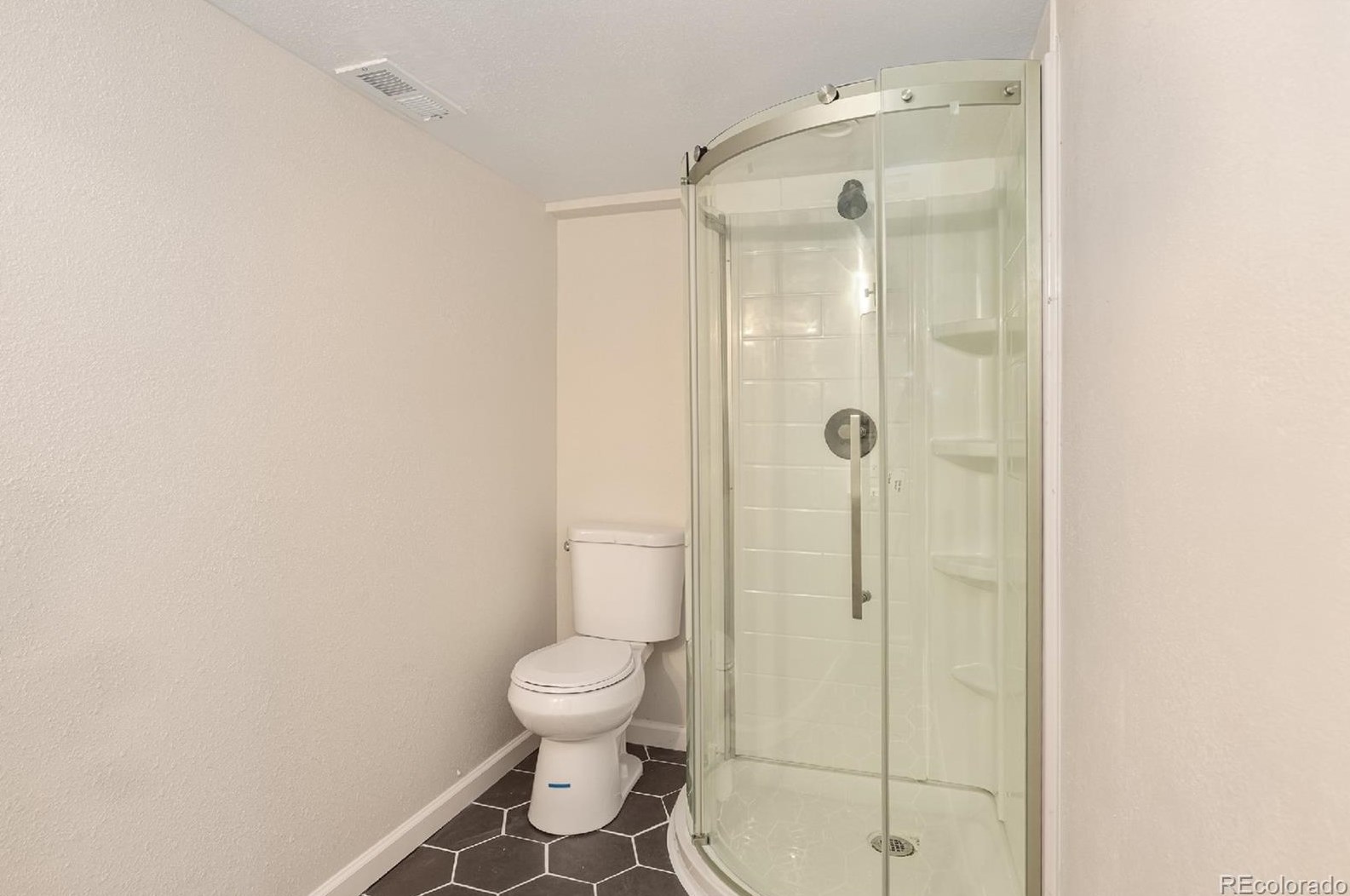 7544 Cove Cir, Littleton CO 80122-3360 exterior