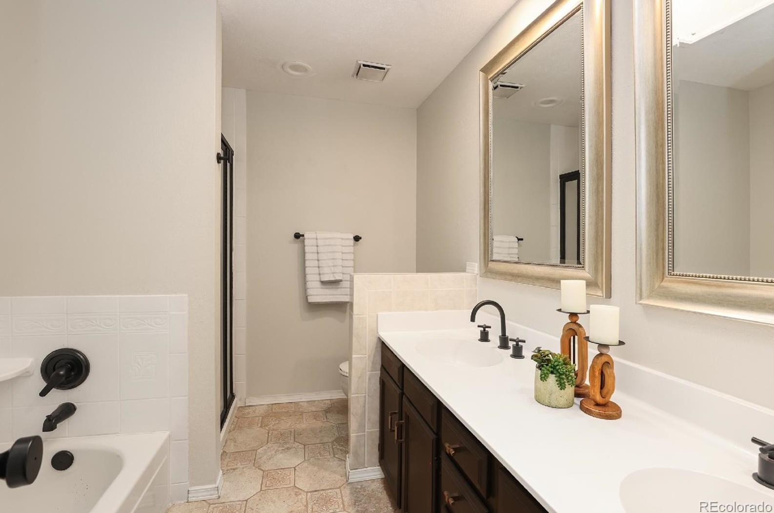 7544 Cove Cir, Littleton CO 80122-3360 exterior