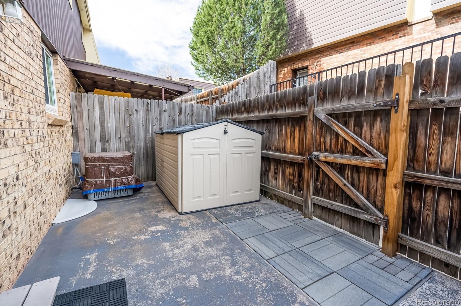 5821 Lowell Blvd, Littleton CO 80123-2846 exterior