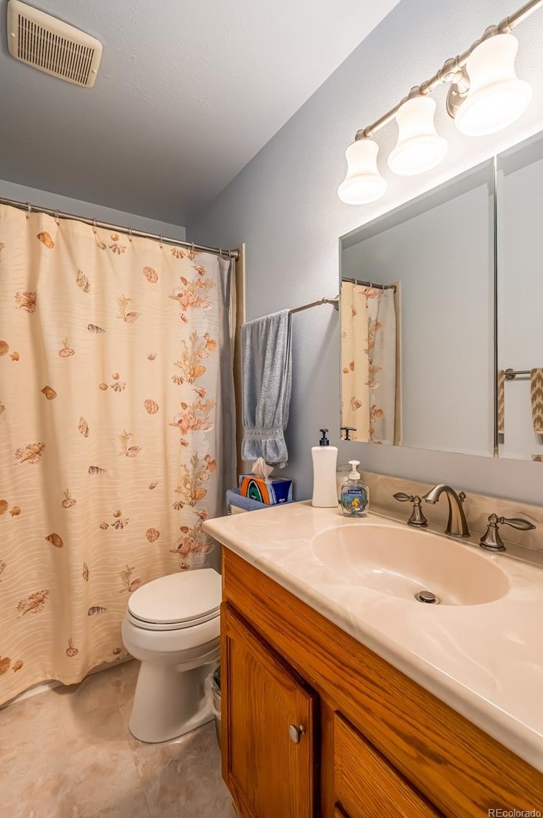 5821 Lowell Blvd, Littleton CO 80123-2846 exterior