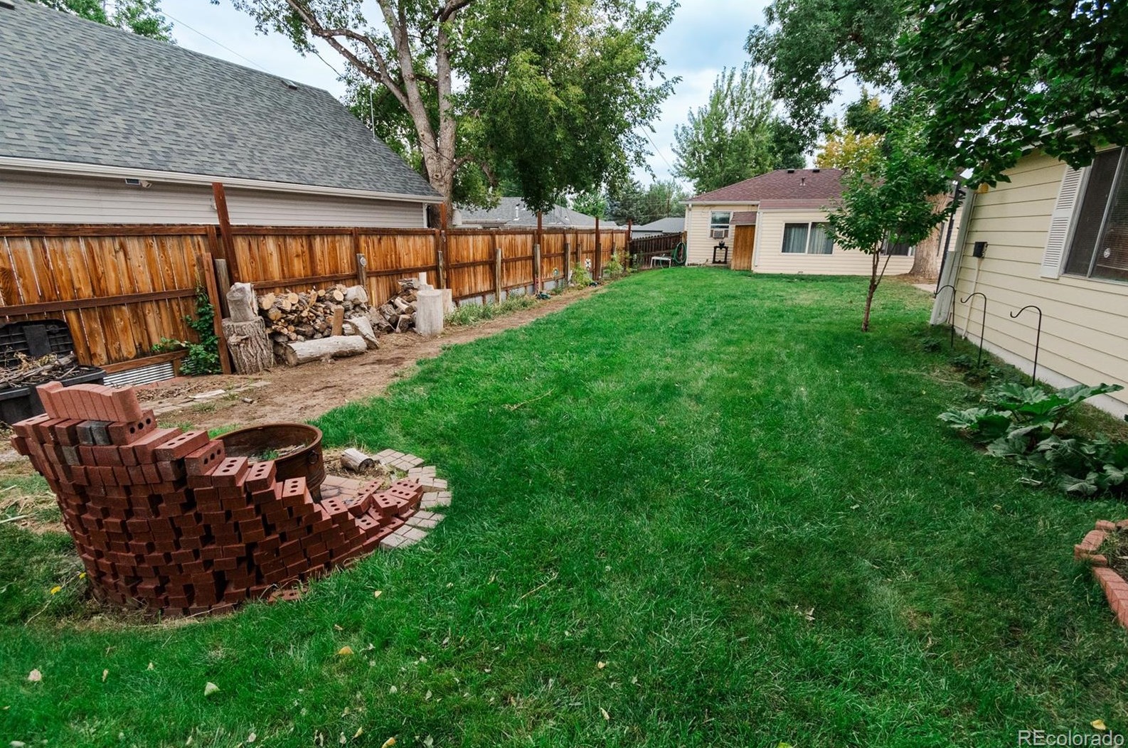 5241 Sherman St, Littleton CO 80121-1034 exterior