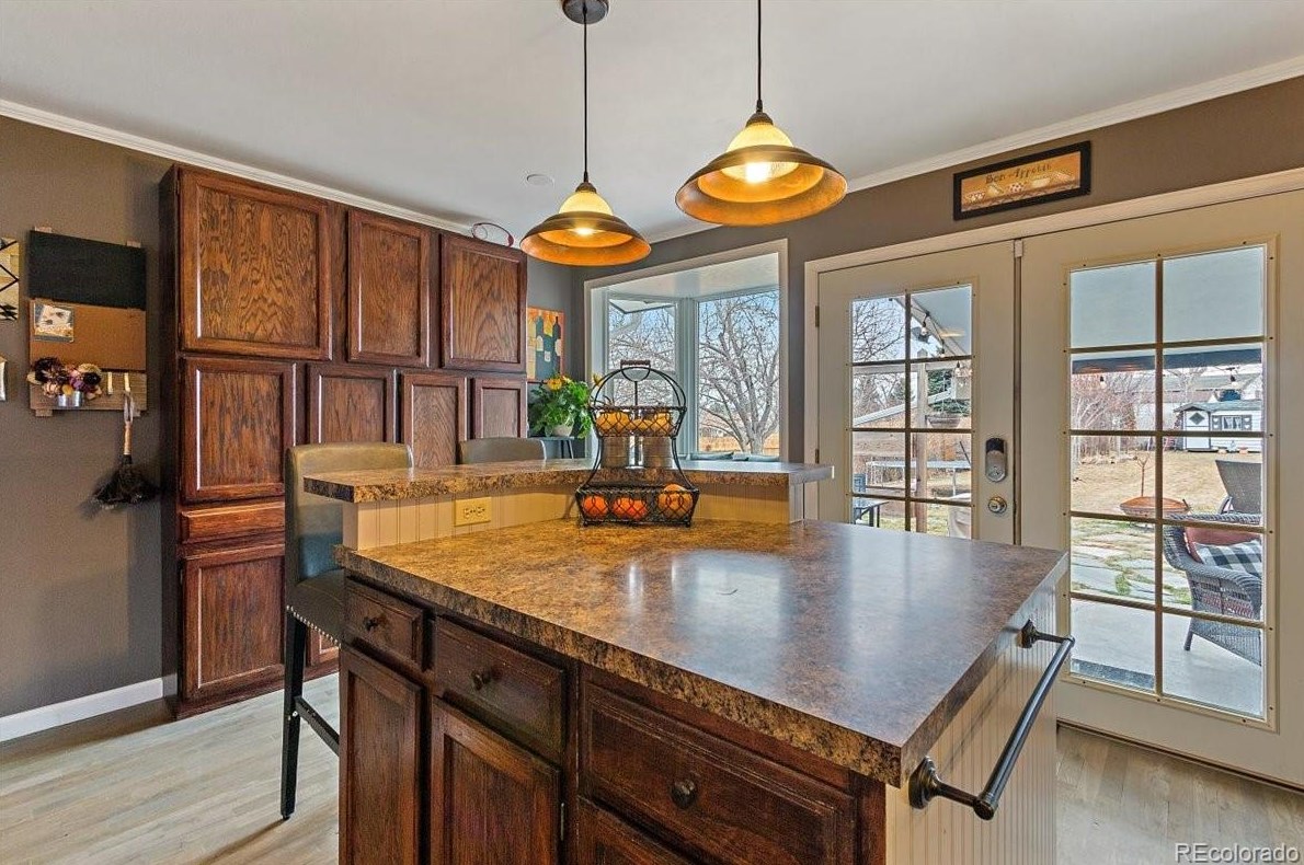 6534 Garland Way, Littleton CO 80123-3122 exterior