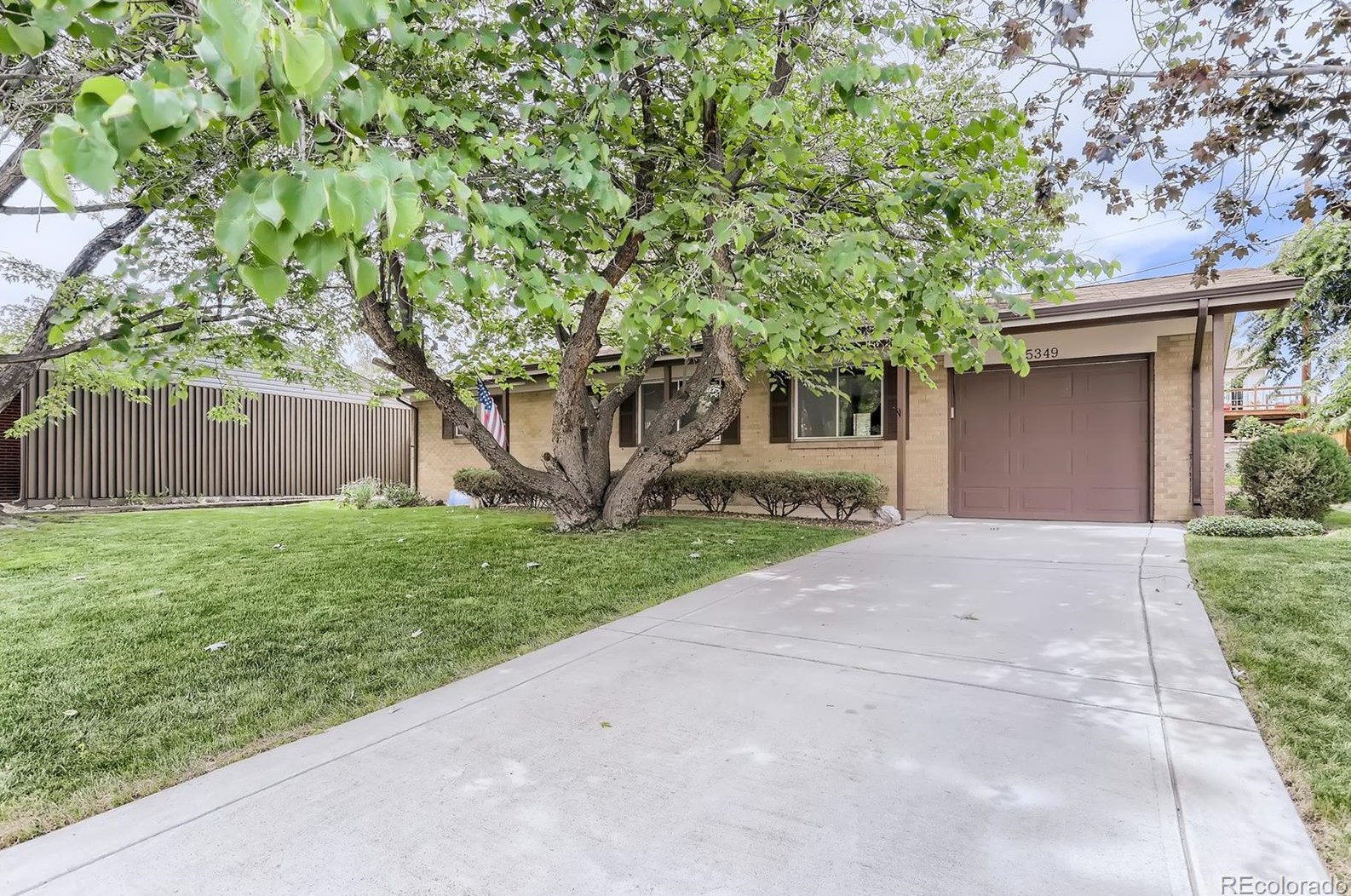 5349 Flower Cir, Arvada, CO 80002-3324