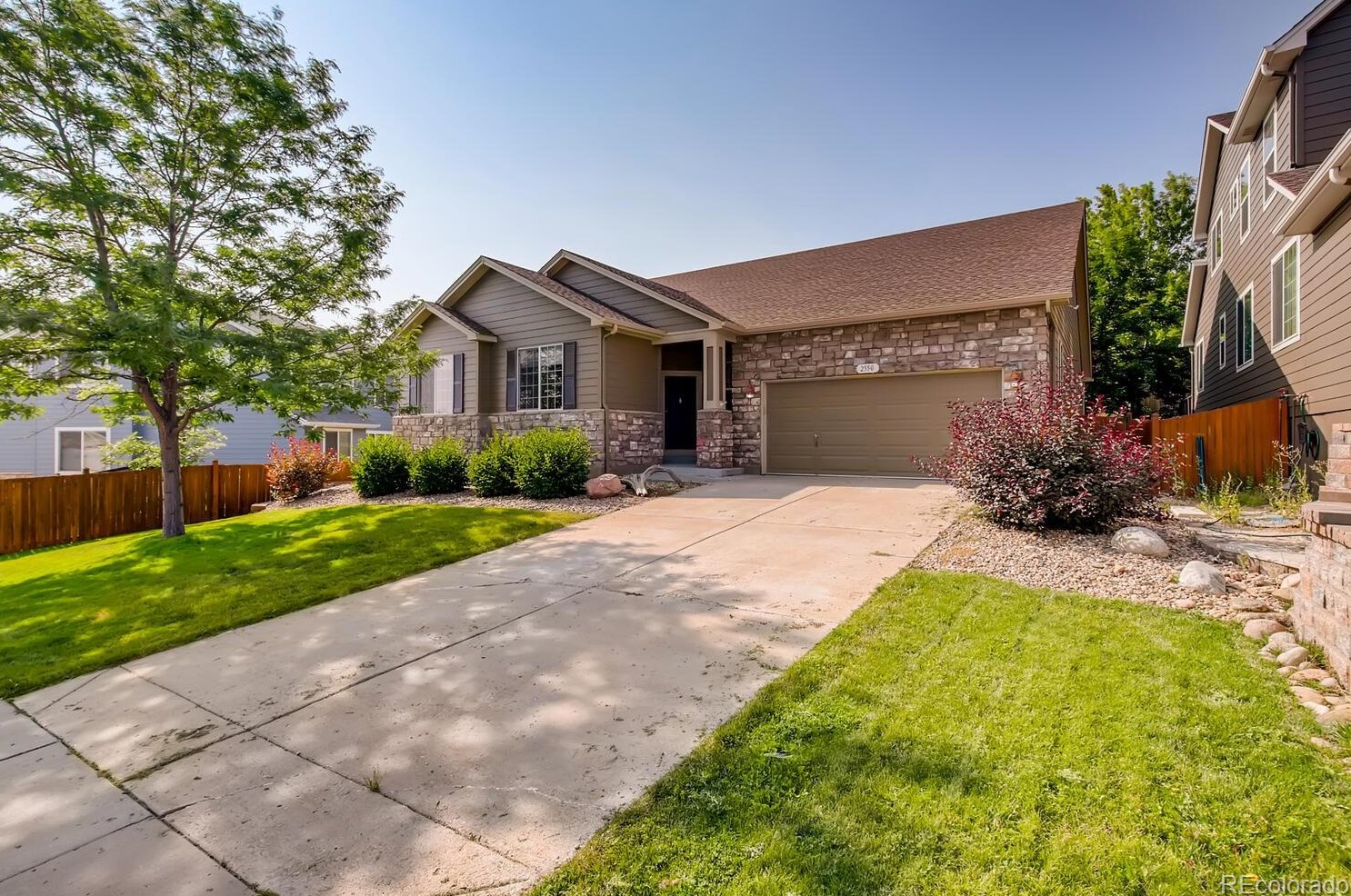 2550 Paint Pony Cir, Castle Rock, CO 80108-8450