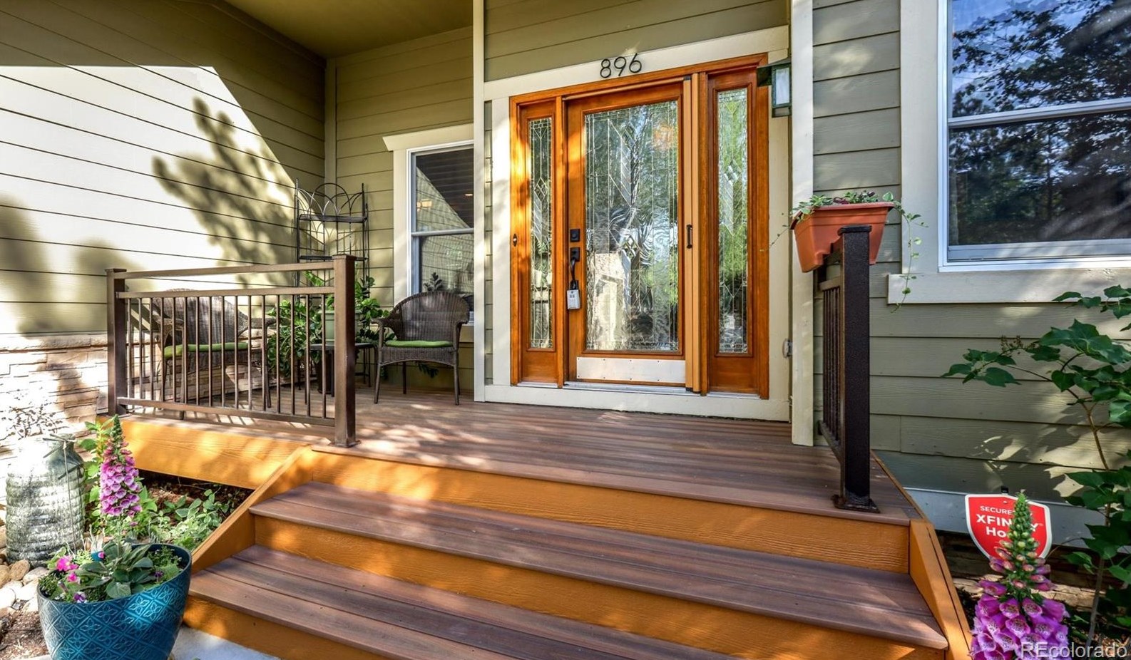 896 Parkcliff Ln, Castle Rock, CO 80108-3646