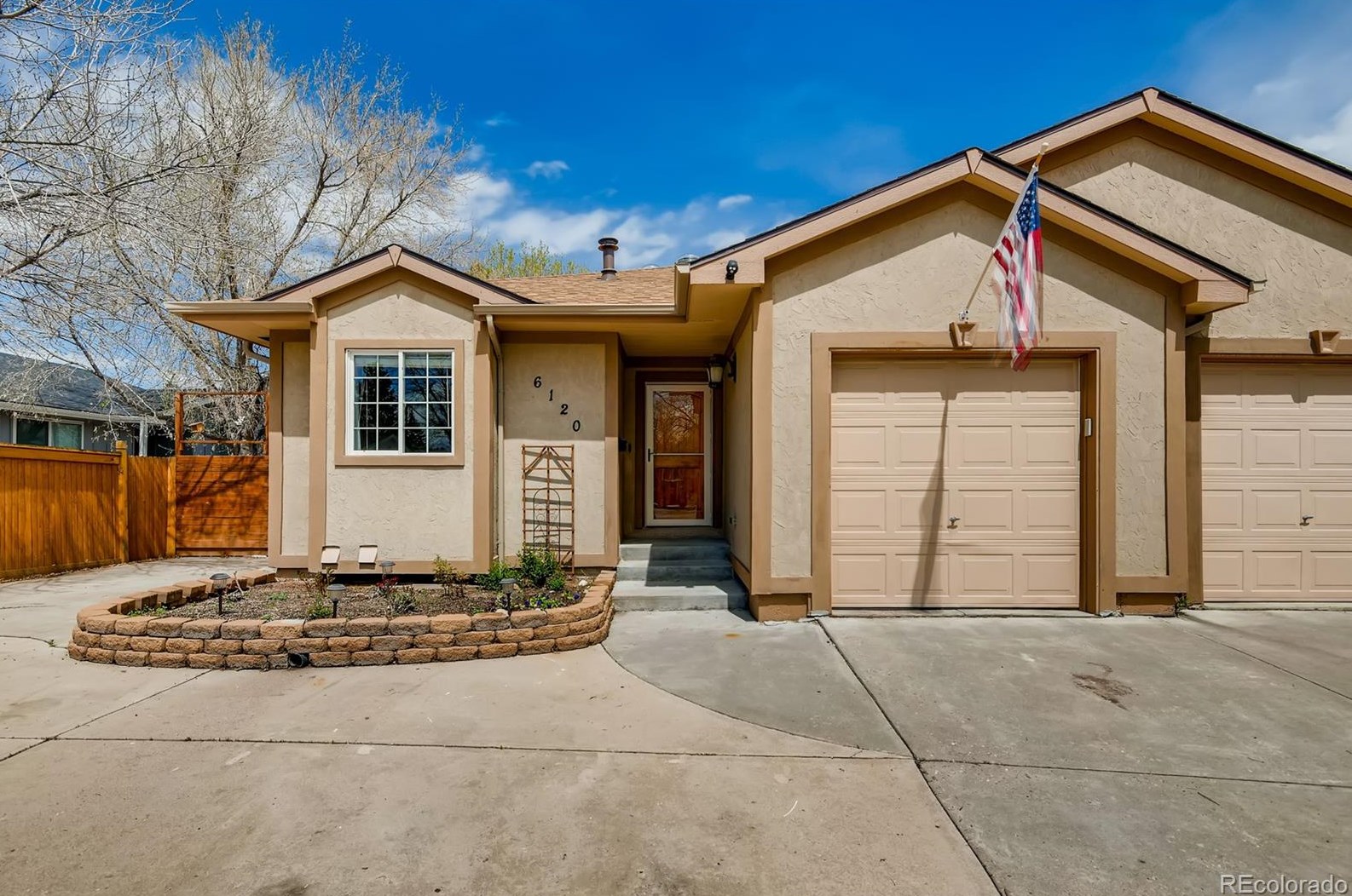 6120 Lee St, Arvada, CO 80004-4924