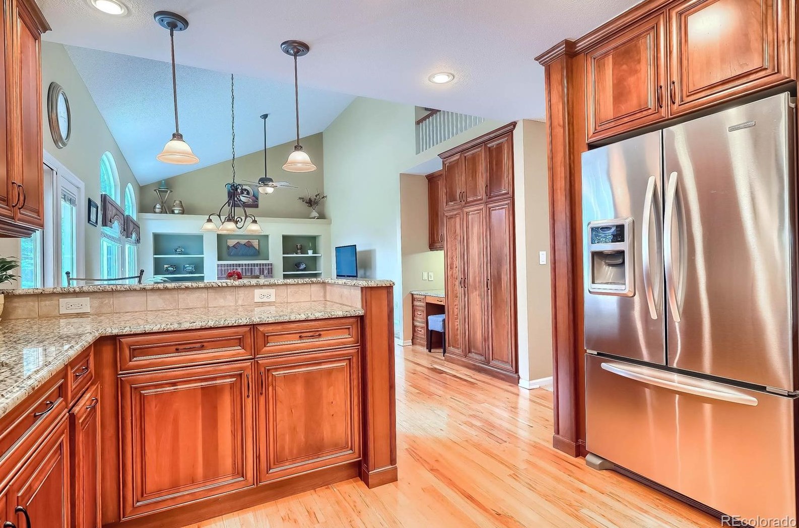 6502 Owens Ct, Littleton CO 80127-2417 exterior