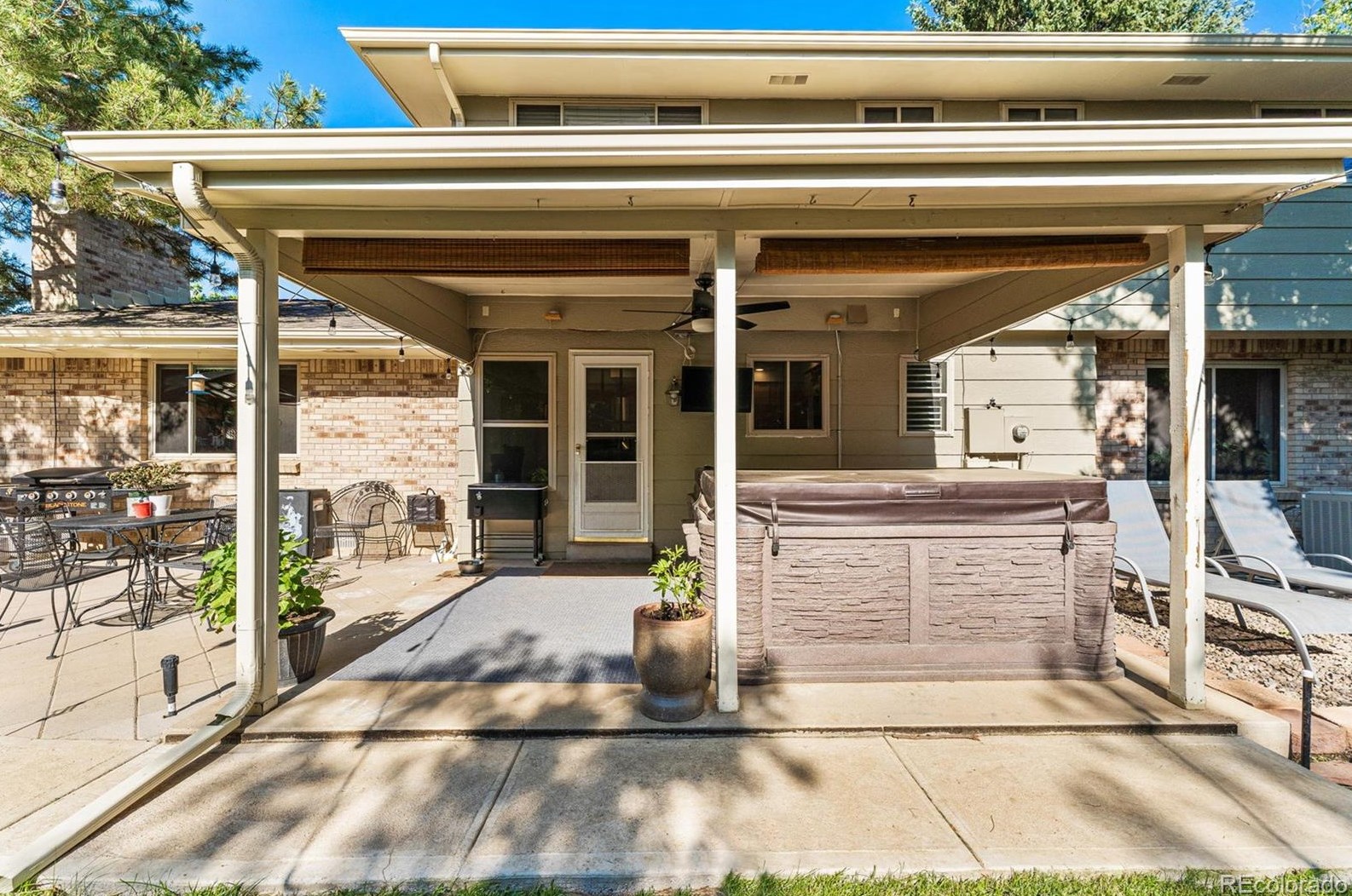 3802 Long Ct, Littleton CO 80123-2353 exterior