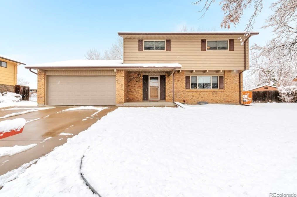 8967 Radcliffe Dr, Littleton, CO 80123-1121