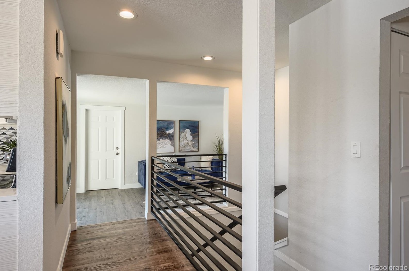 5902 Chestnut Ave, Littleton CO  80128-6045 exterior