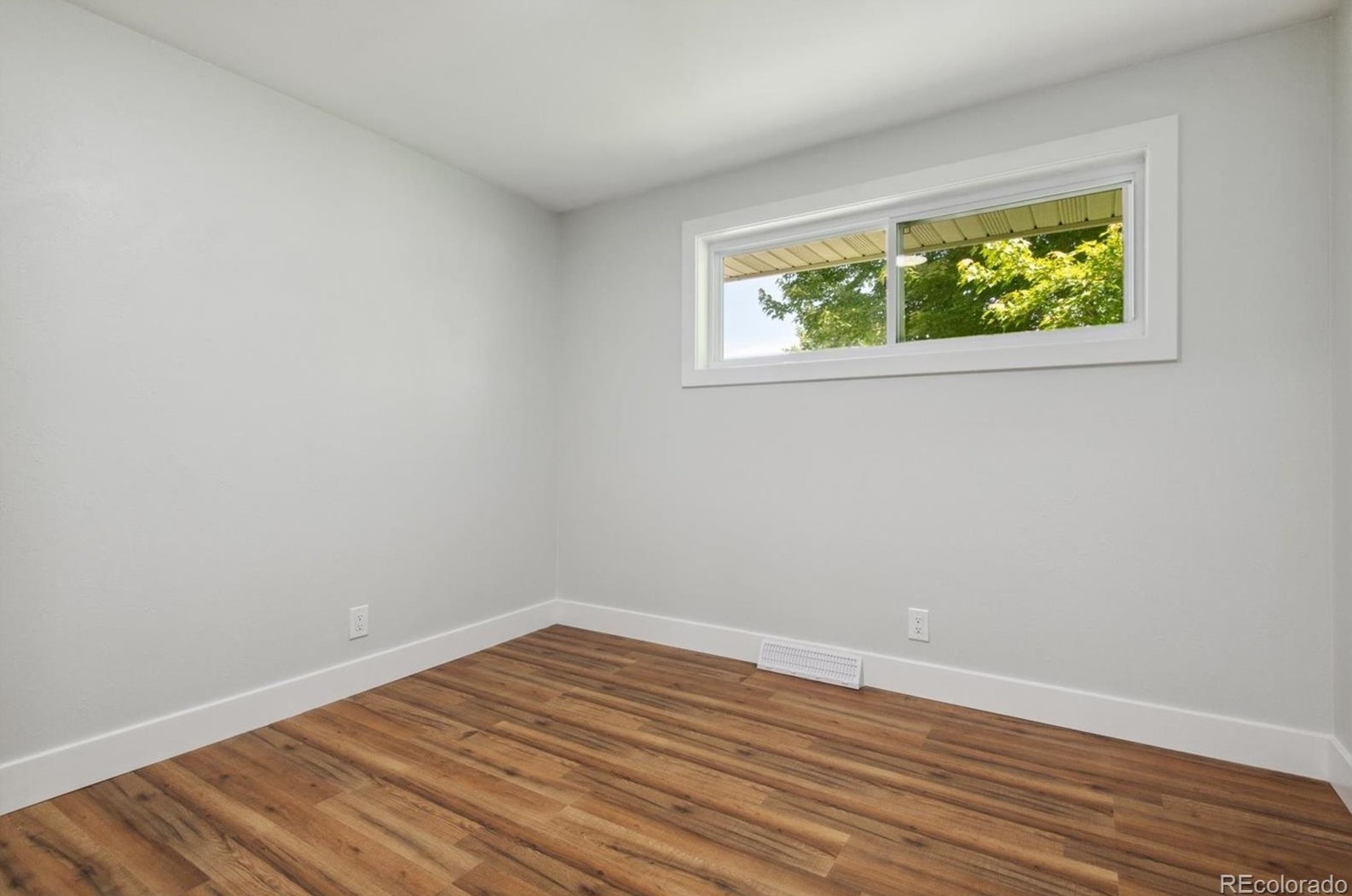 5933 Estes Ct, Arvada CO  80004-5447 exterior