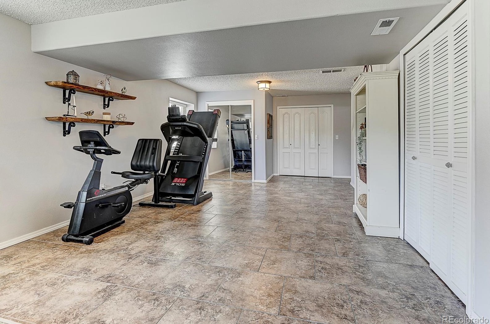 21 Sailing Way, Palmer Lake CO 80133-9103 exterior