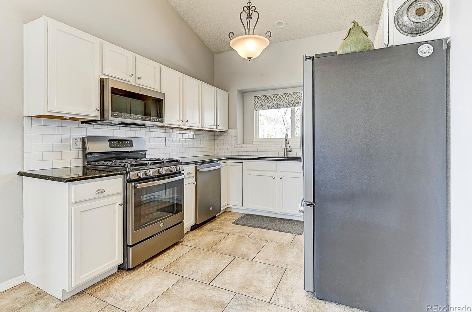 21 Sailing Way, Palmer Lake CO 80133-9103 exterior