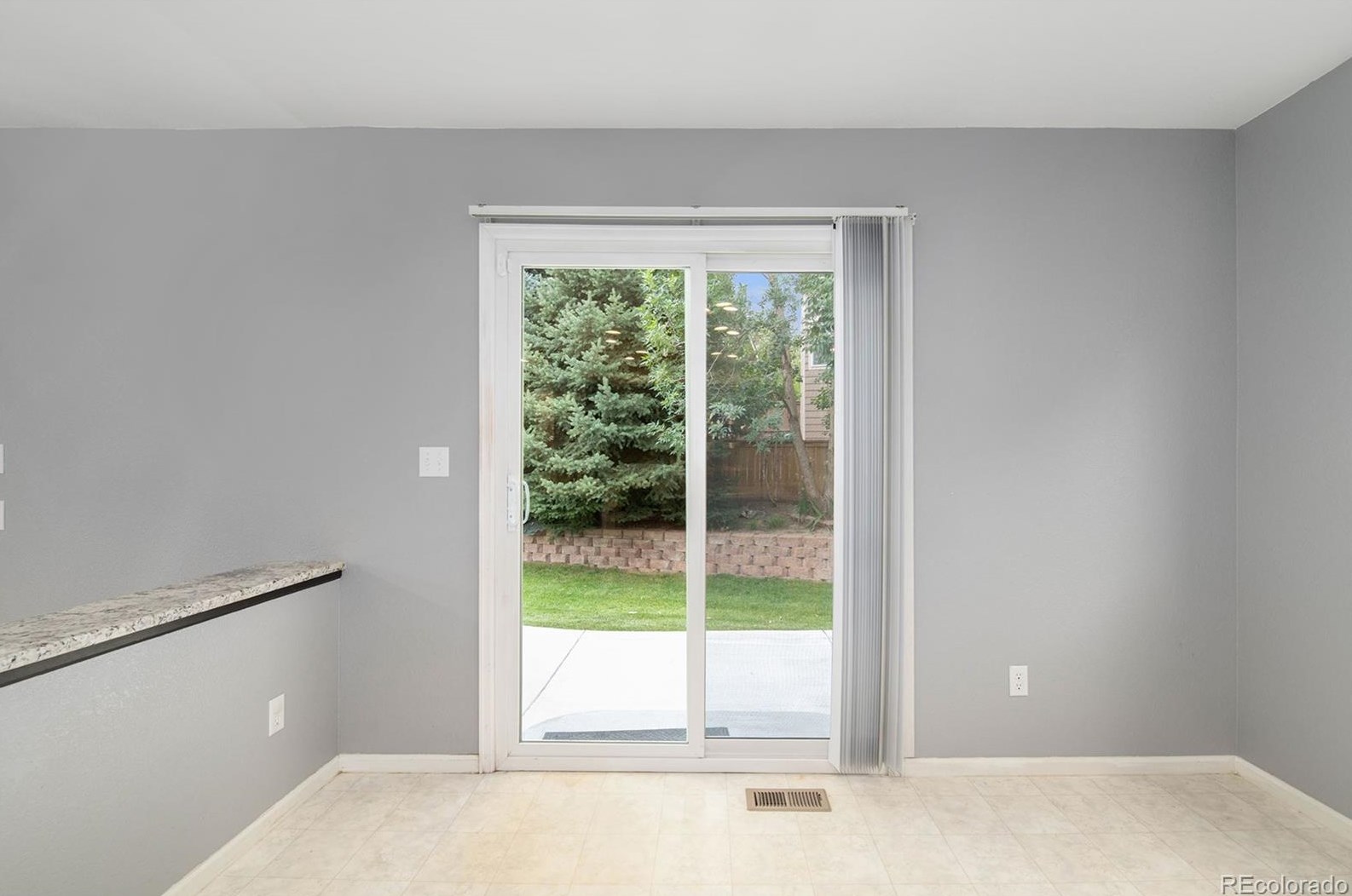 10264 Royal Eagle St, Littleton CO  80129-6969 exterior