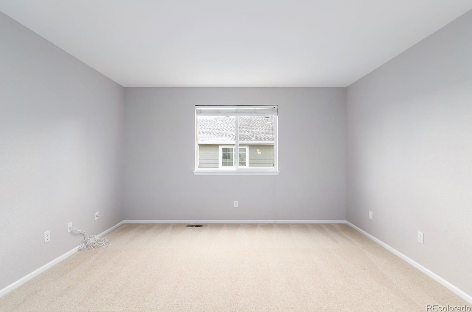 10264 Royal Eagle St, Littleton CO  80129-6969 exterior