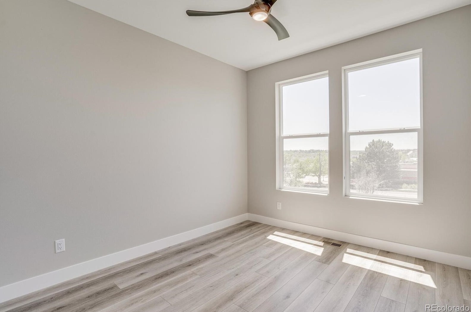6019 Benton St, Arvada CO  80003-5241 exterior