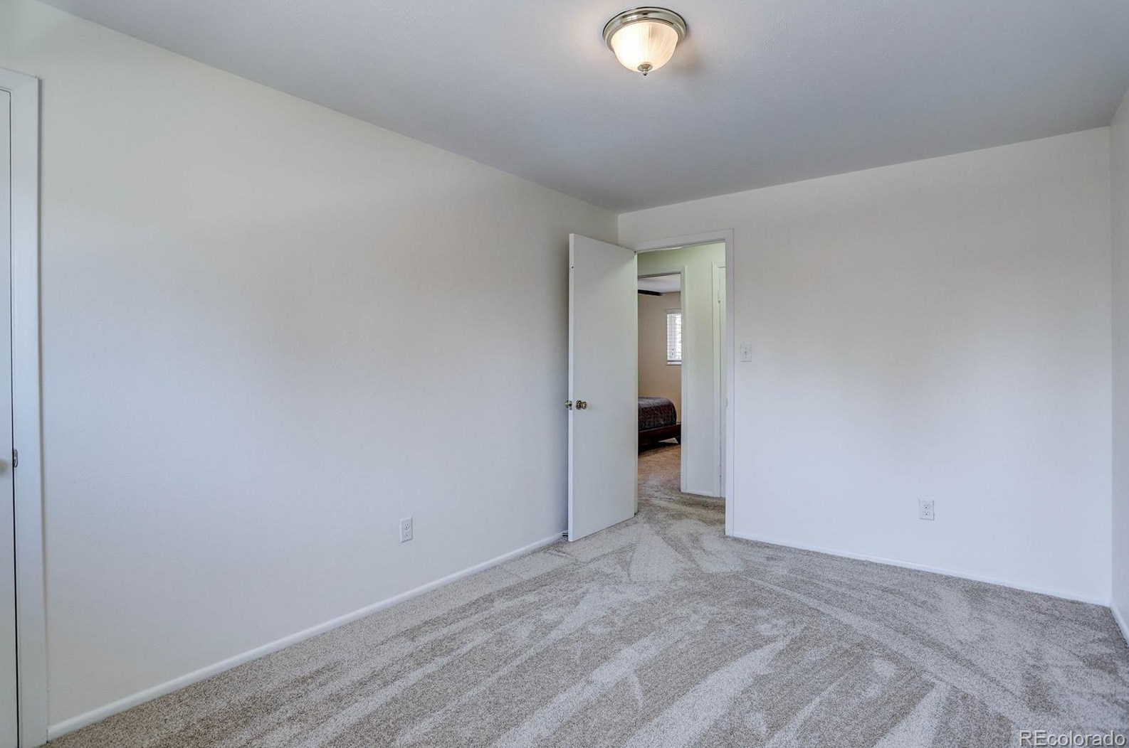 4475 Hinsdale Pl, Littleton CO 80122-2557 exterior