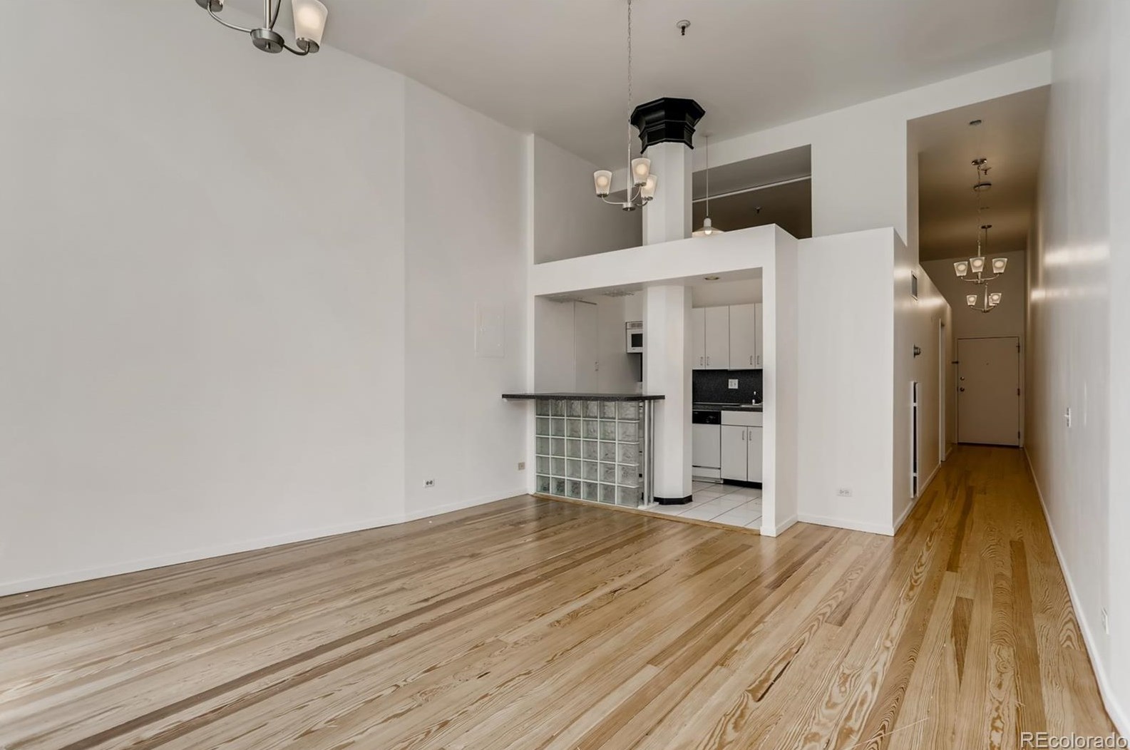 720 16th St Apt 313, Denver, CO 80202