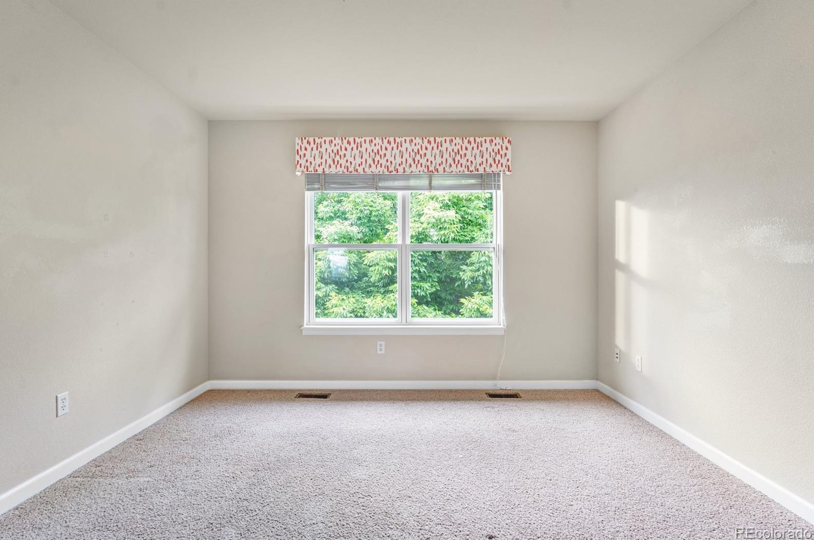8320 Arbutus St, Arvada CO  80002-1724 exterior