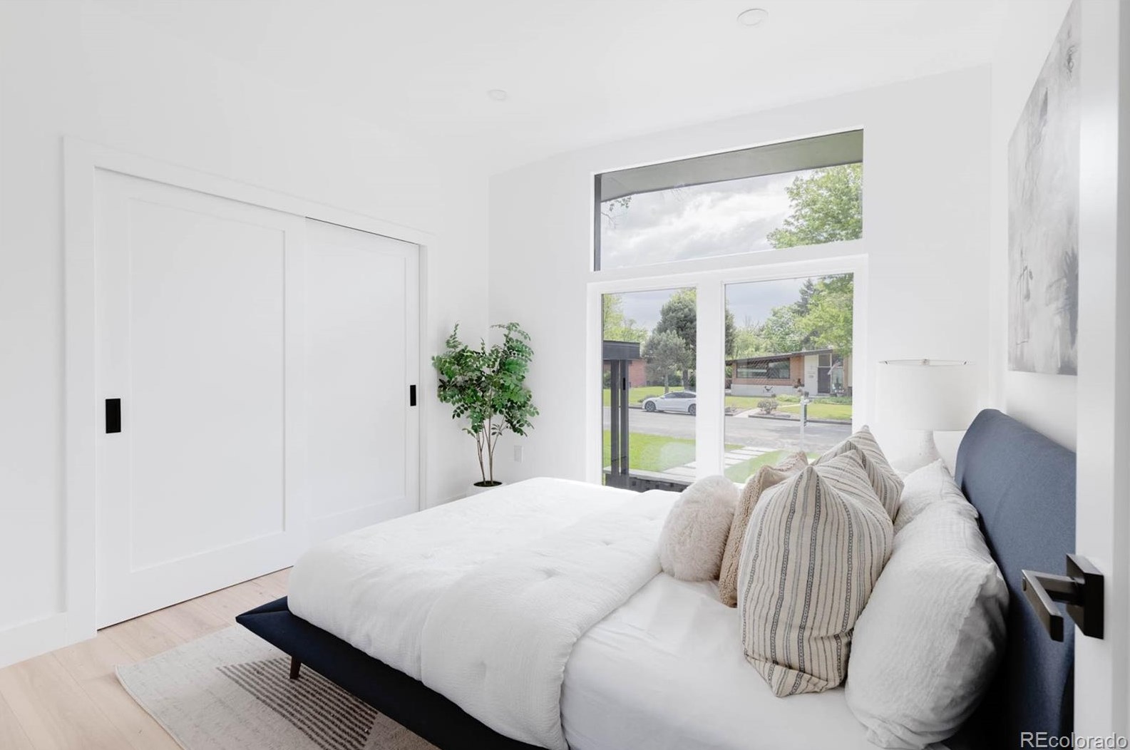 6052 Aberdeen St, Littleton CO  80120-2707 exterior