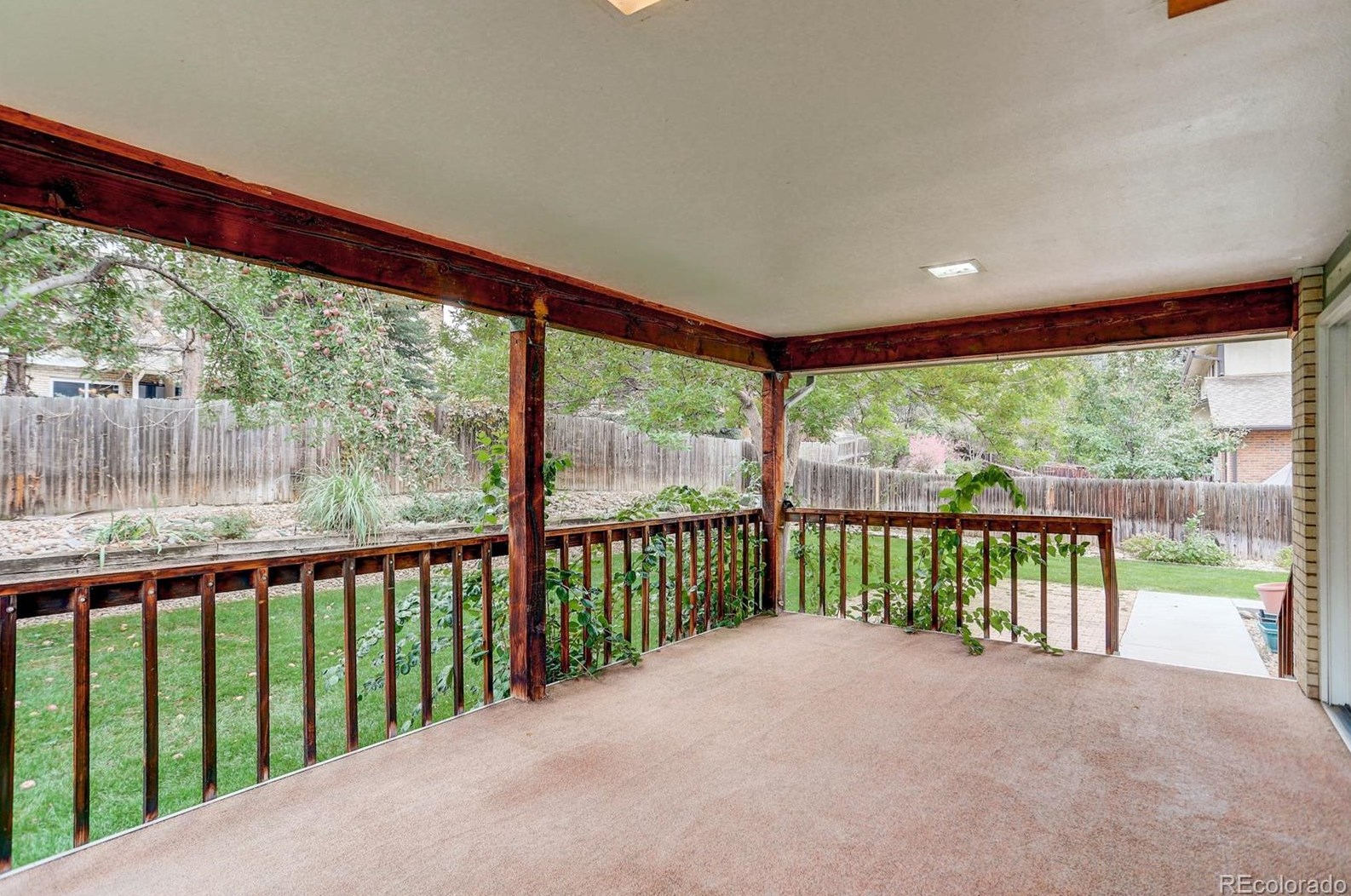 7834 Friend Dr, Littleton CO 80128-5546 exterior