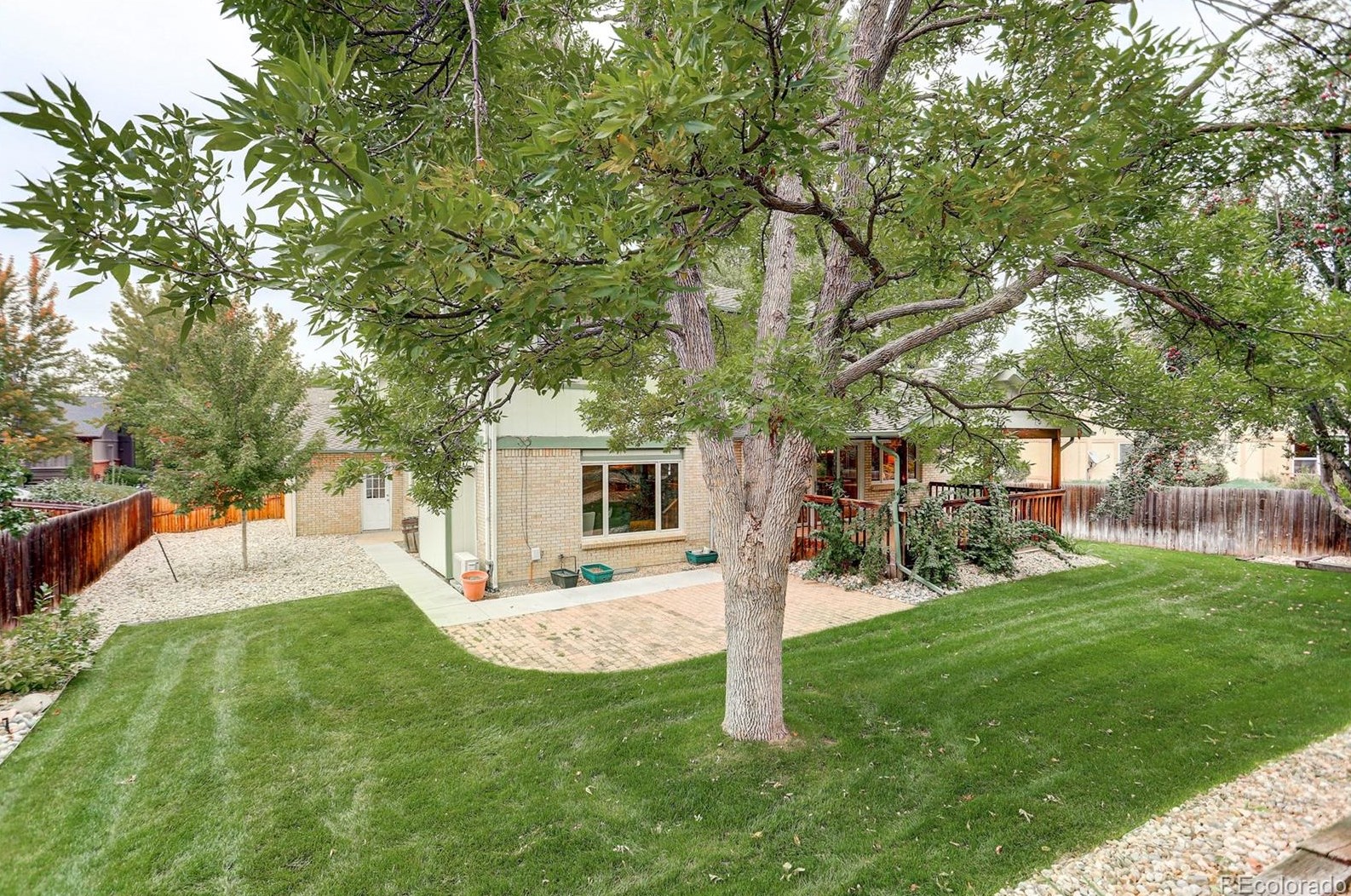 7834 Friend Dr, Littleton CO 80128-5546 exterior