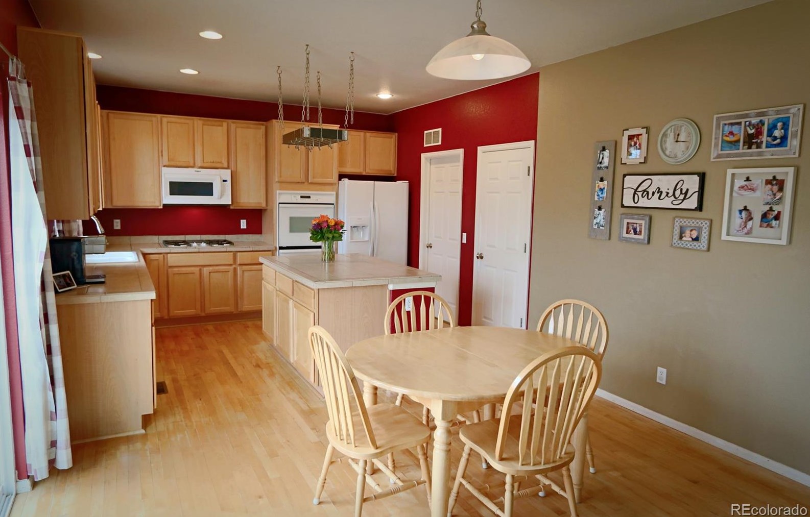 3790 Aspen Hollow Ct, Castle Rock CO 80104-3322 exterior