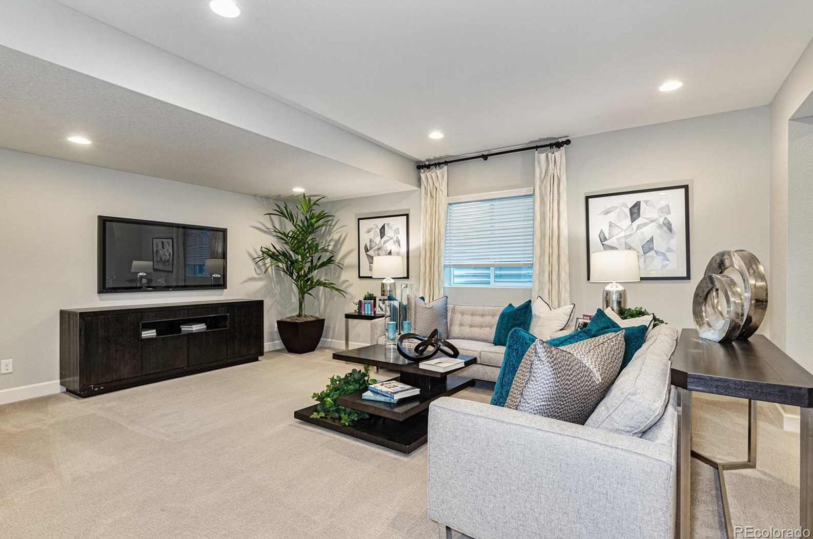 2615 Hillcroft Ln, Castle Rock CO 80104-3374 exterior