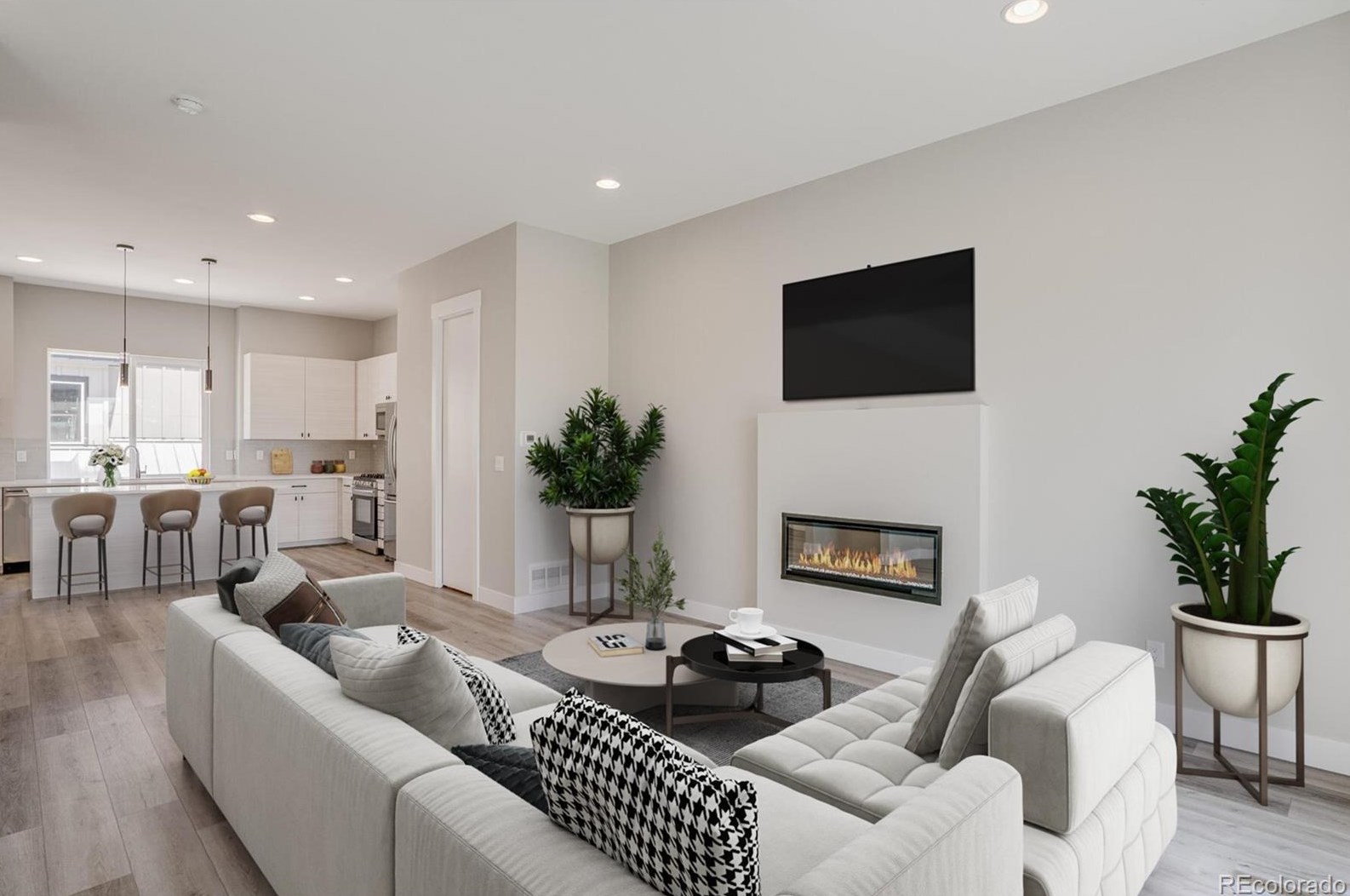 6009 Benton St, Arvada CO  80003-5241 exterior