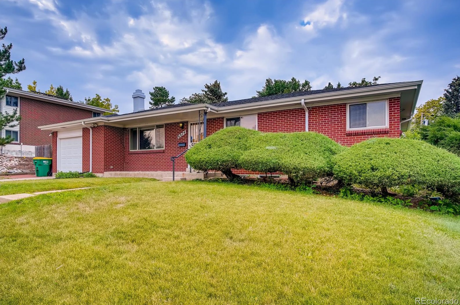 6874 S Ulster Cir, Englewood, CO 80112