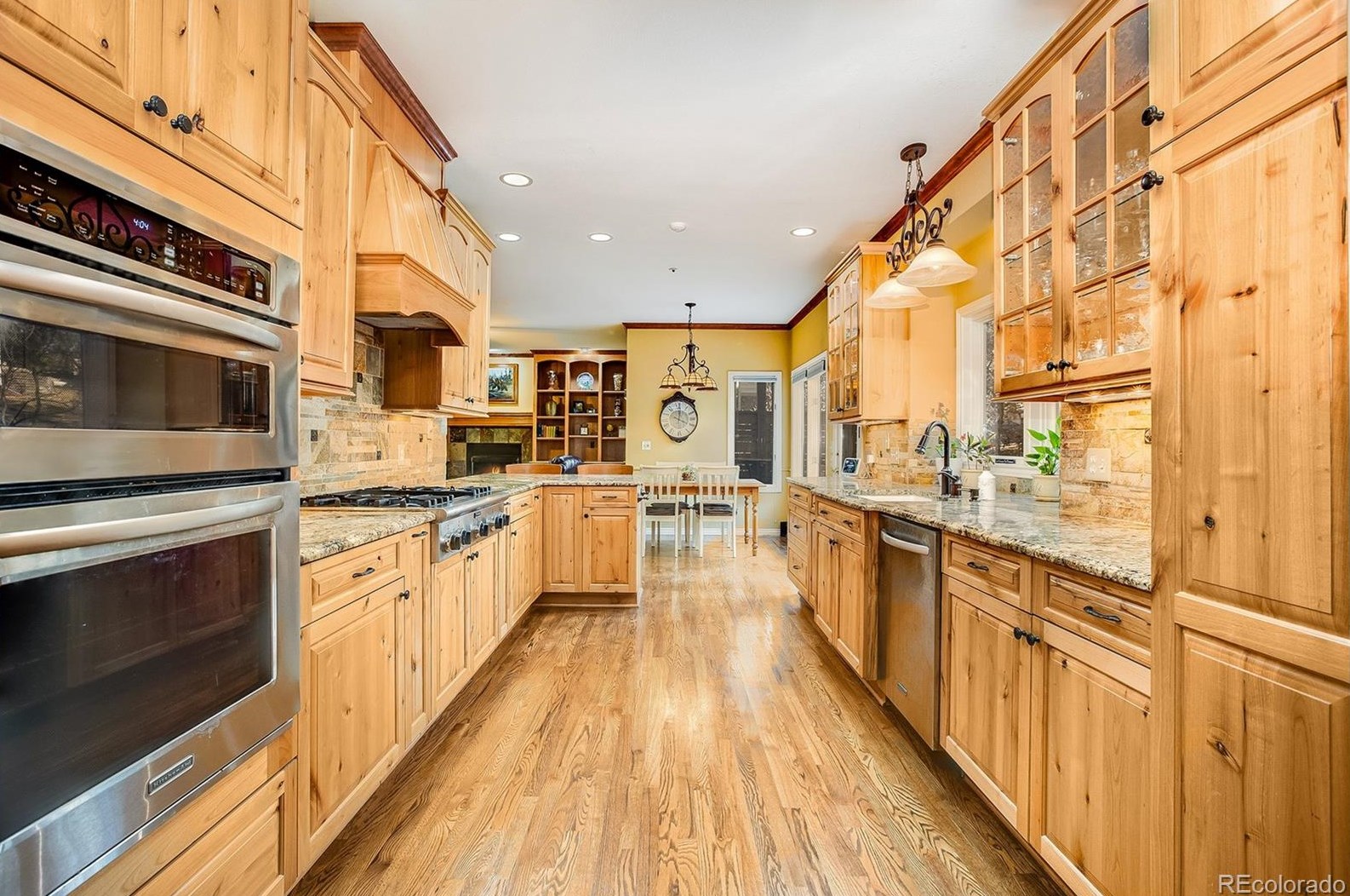 826 Good Hope Dr, Castle Rock CO 80108-9075 exterior