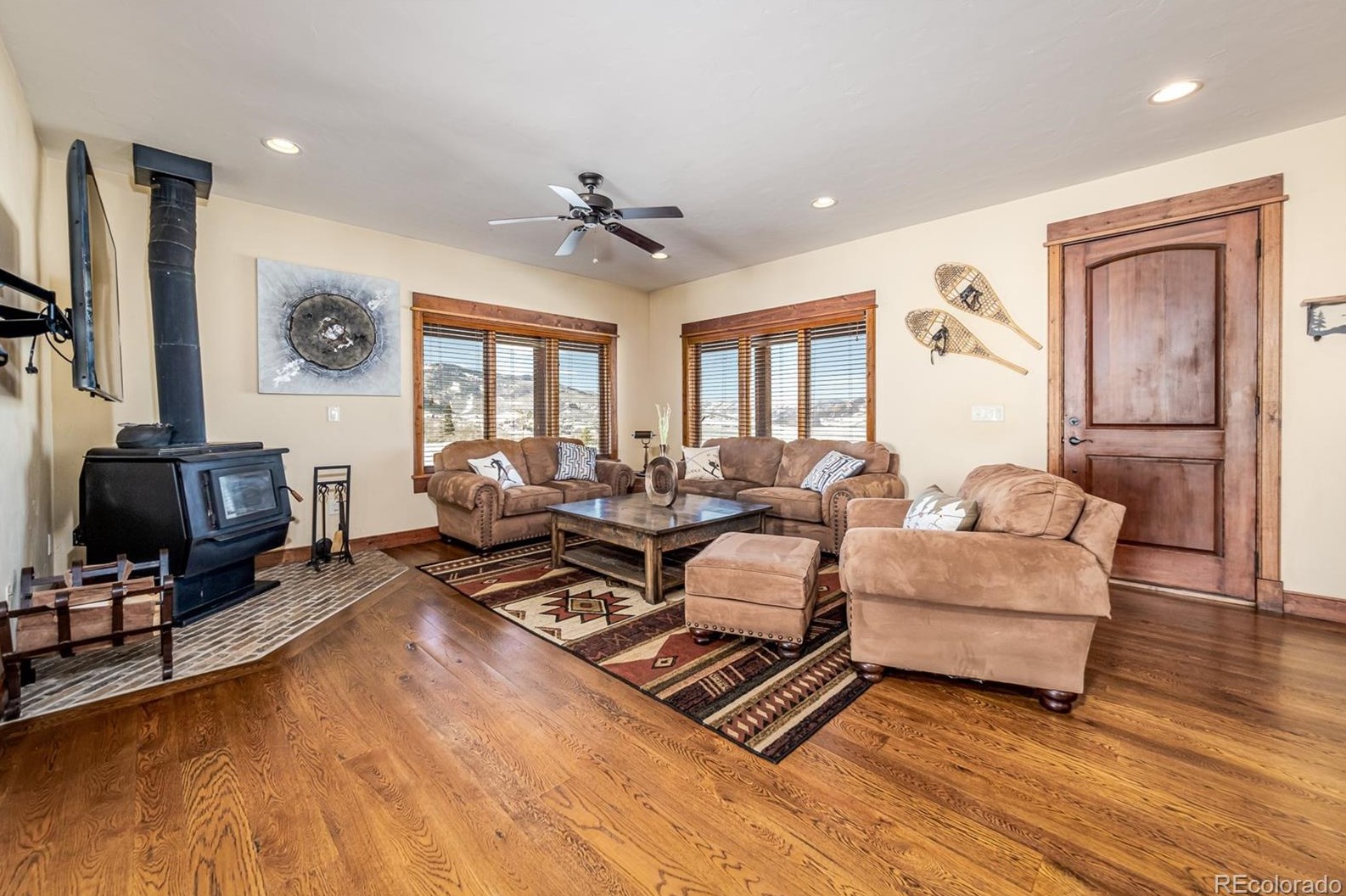 31685 Shoshone Way, Oak Creek, CO 80467