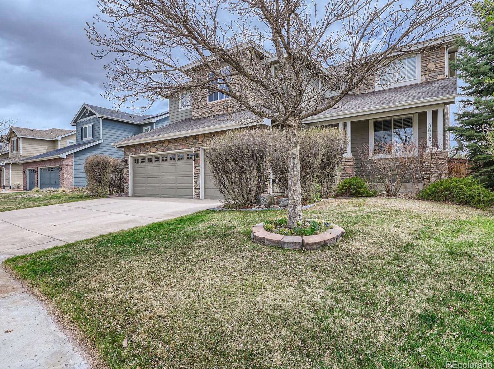 3838 Charterwood Cir, Littleton, CO 80126-7892