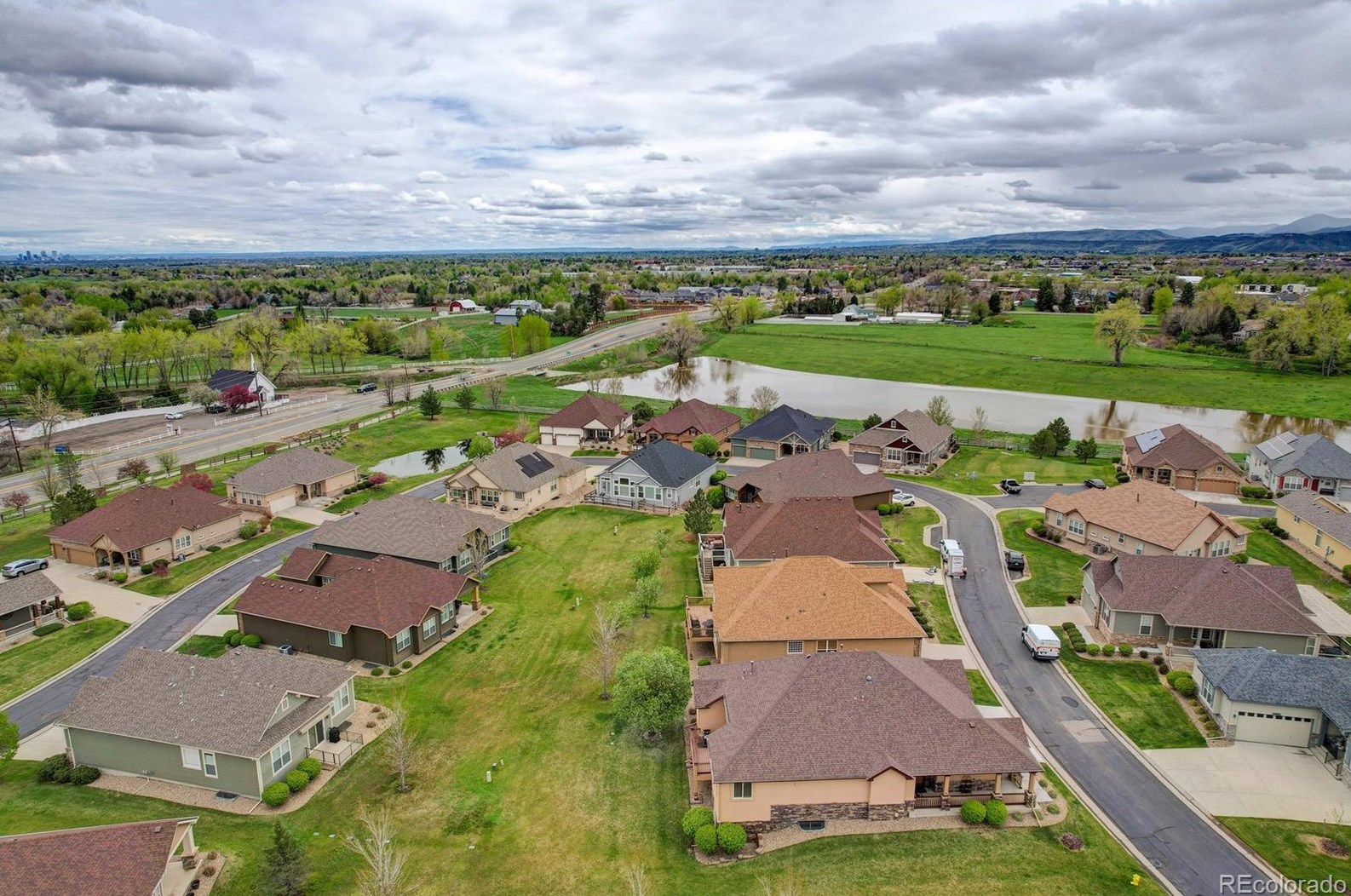 7461 Isabell Cir, Arvada CO  80007-7814 exterior