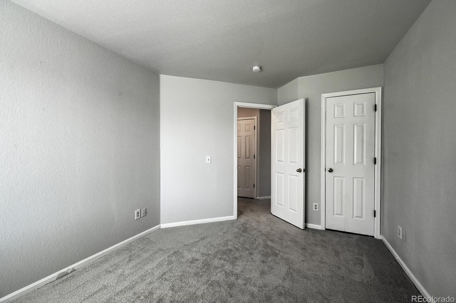 9020 Sanderling Way, Littleton CO 80126-5295 exterior