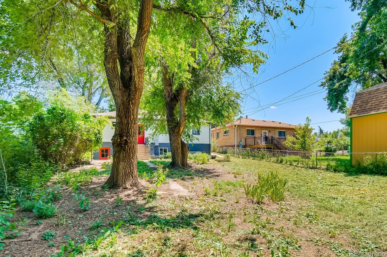 6055 Sycamore St, Littleton CO  80120-2532 exterior